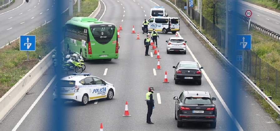 Control-Trafico-Covid-770-420-Reuters.jpg