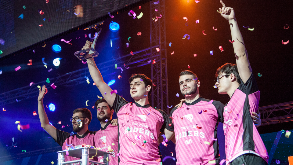 movistar-riders-campeones.png
