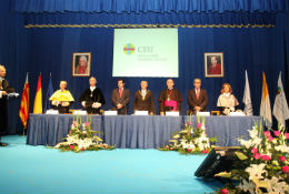 CEU-UCH.jpg
