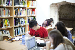 Student_at_IEUniversity.jpg