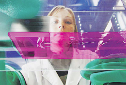 mujer-ciencia.bmp