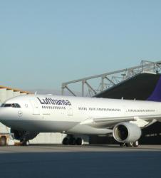 avion_lufthansa.jpg