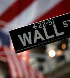 WallStreetplacaabajo.jpg