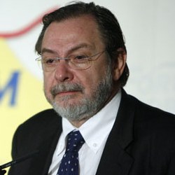 Cebrian-efe.jpg