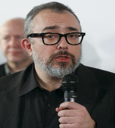alex-comunicado.jpg