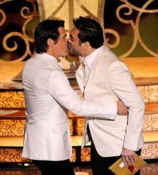 bardem-brolin-beso.jpg