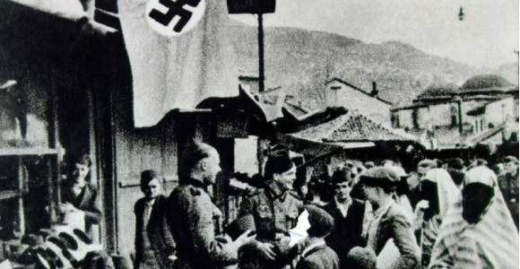 nazis-reuters.jpg