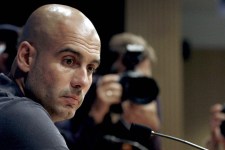 Guardiola-serio-camara-rp-2012-champions.jpg