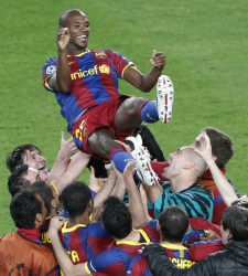 Abidal-celebracion-champions-2011.jpg