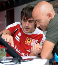 Alonso_lobato_hungria_ferrari.jpg