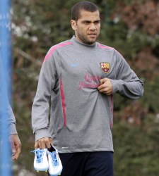 <b>Dani Alves</b> carga contra el Barça: "Me molestó que el club no saliera a defenderme"