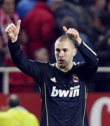 BENZEMA250.jpg