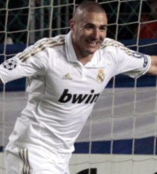 Benzema-apoel.jpg