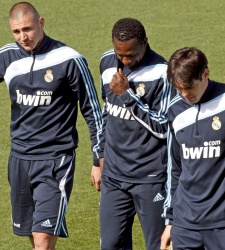 Benzema_Diarra_Kaka_entreno.jpg