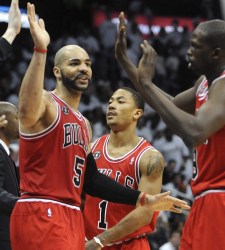 Bulls-celebran-NBA-2011-reuters.jpg