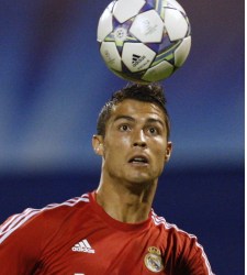 CR7-balon-champions-rojo-2011-reuters.jpg