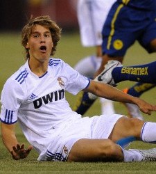 Canales-realmadrid-amistoso-2010.jpg