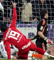 Casillas_negredo_2010.jpg