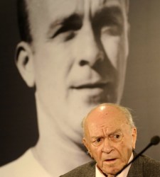 Di-stefano-homenaje.jpg