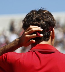 Federer-espaldas-roland-garros-2011-reuters.jpg