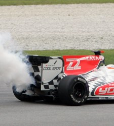 Hispania-2011-rompe-motor-reuters.jpg