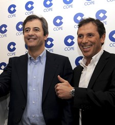 <b>Manolo Lama</b>, Paco González y la farsa de su falsa huída de la Cadena Cope