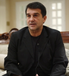 Laporta_sentado.jpg