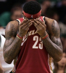 LeBron_hundido.jpg