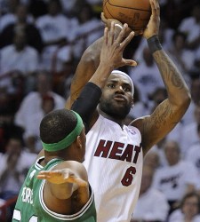 Lebron-boston-2011-reuters.jpg