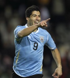 Luis-suarez-celebra-copaamerica-2011-reuters.jpg