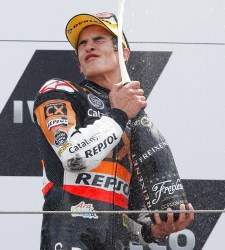 Marquez-celebra-Assen-2012.jpg