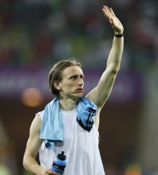 Modric-despide-eurocopa-2012-reuters.jpg