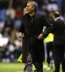 Mourinho-protesta-riazor-2011-reuters.jpg