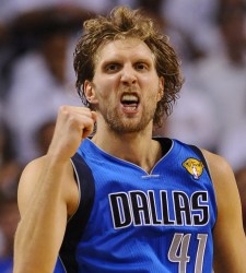 Nowtizki-celebra-dallas-2011-final-reuters.jpg