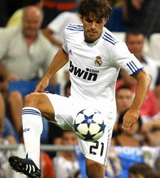 Pedro-leon-champions-2010.jpg