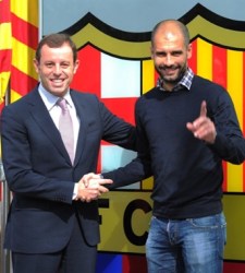 Crisis del Barça: <b>Rosell y Guardiola</b> se evitan en el vuelo que los lleva a Minsk