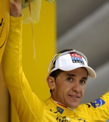 Sastre_amarillo_sonrisa.jpg