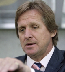 Schuster critica los planteamientos Mourinho y el portavoz de éste carga contra él