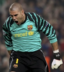 Valdes-gritos-champions-2011-efe.jpg