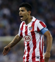 aguero-celebra-espanyol.jpg