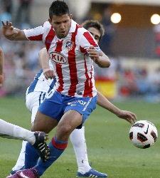 El Atlético incluirá una cláusula anti-Real Madrid en la salida de Agüero al City