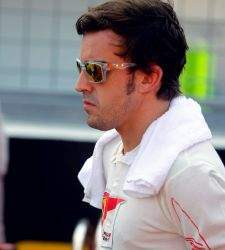 <b>Alonso</b>: "Hemos visto nuestras carencias, llevamos seis carreras con el mismo coche"