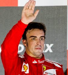 <b>Alonso</b> insta a Ferrari a mejorar, aunque "no está tan mal si las cosas siguen así"