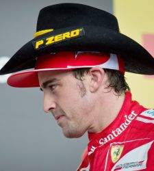<b>Alonso</b> cree que tiene un 25% de opciones de ganar, pero es aún más optimista