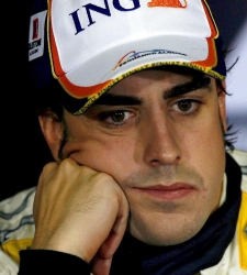 alonso_escucha.jpg