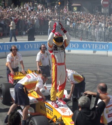 alonso_roadshow.jpg