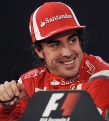 <b>Alonso</b> vuelve a sonreir tras el segundo puesto en Suzuka