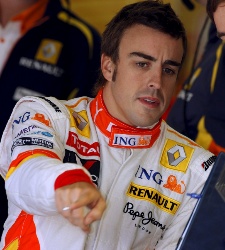 alonso_silverstone.jpg