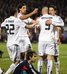 benzema-lyon-champions.jpg