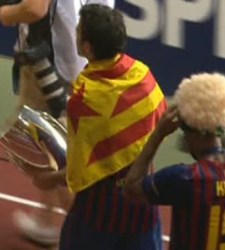 Cesc Fábregas, con la bandera estelada